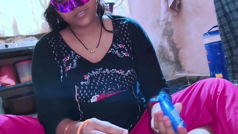 インド人女子大生, フットジョブ, 残忍なセックス