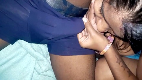 Divertimento, adolescente grassottella, scopata hard e veloce