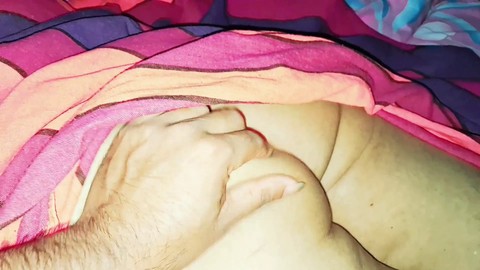 Une femme sri-lankaise dodue se fait pilonner son gros cul