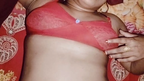 Il video emozionante del primo incontro di una casalinga bengalese