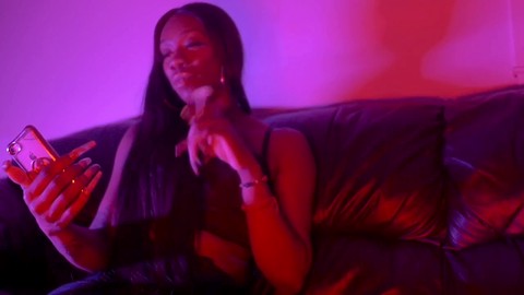 Montana, la puta sensible, se unta de crema en la polla negra de su nuevo cliente y recibe una creampie de BBC Montana, la puta sensible, se unta de crema en la polla negra de su nuevo cliente y recibe una creampie de BBC