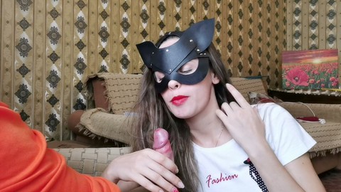 J'ai englouti le délicieux serpent de mon voisin jusqu'au fond de ma gorge